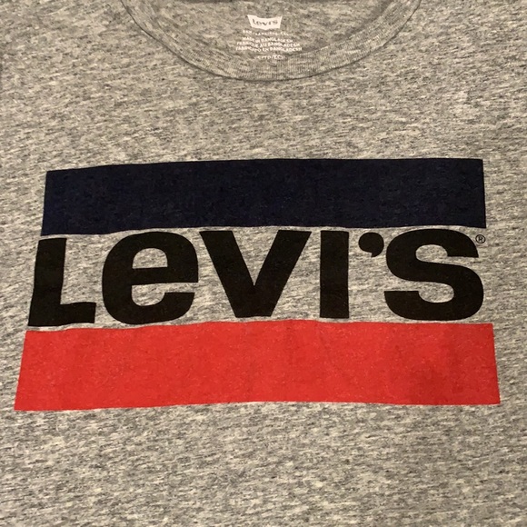 Levi’s T size XS - Picture 2 of 5